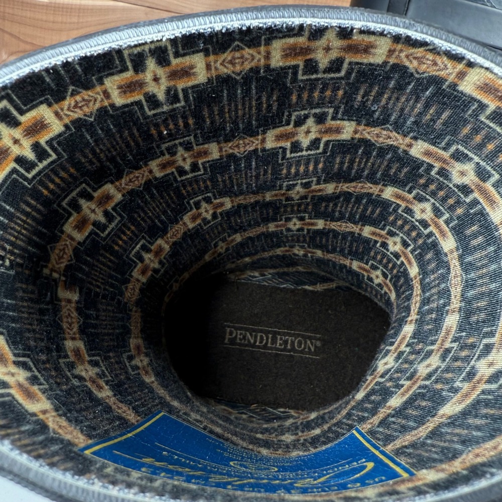 Pendleton Black‎ Geometric Pattern Rubber Rain Bo… - image 8